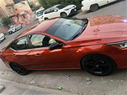 نيسان ألتيما